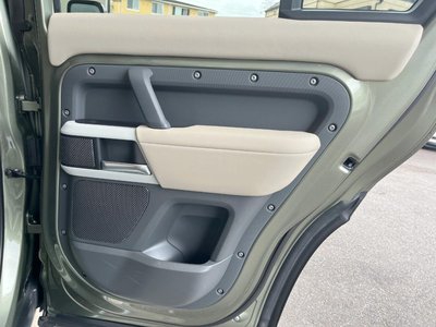 صورة مصغرة 35 لـ 2021 LAND Rover DEFENDER