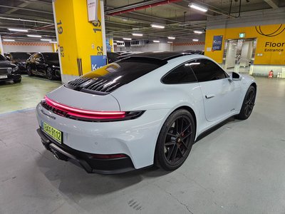 PORSCHE 911 - 2