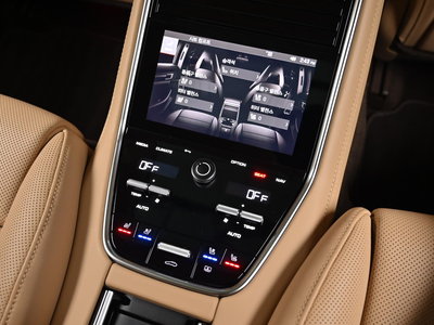 صورة مصغرة 16 لـ 2023 Porsche PANAMERA
