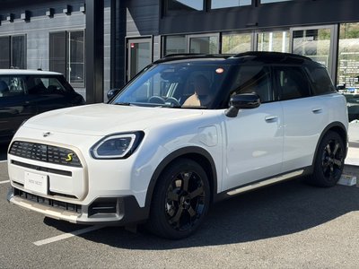 MINI COUNTRYMAN - 7