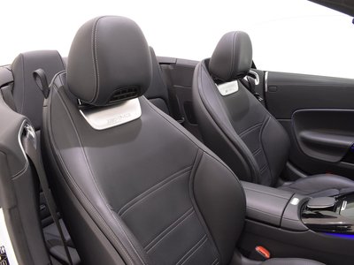 صورة 6 لـ 2023 Mercedes-BENZ SL AMG
