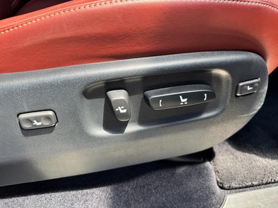 2015 Lexus LX 缩略图 24