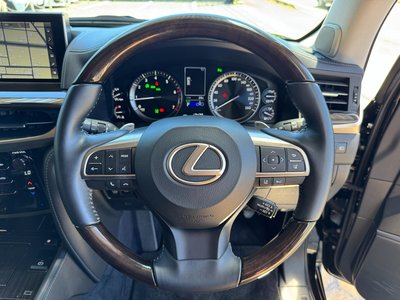2015 Lexus LX 缩略图 17