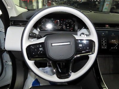 LAND ROVER RANGE ROVER VELAR - 8