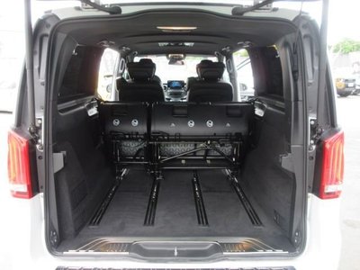 2021 Mercedes-BENZ V-CLASS — миниатюра 39
