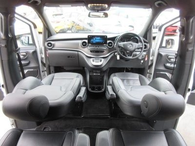 2021 Mercedes-BENZ V-CLASS — миниатюра 23