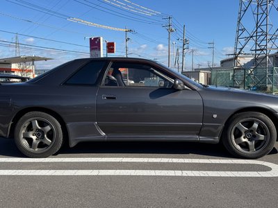 NISSAN SKYLINE GT-R 2.6 4WD - 4
