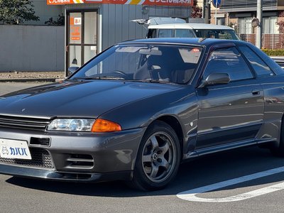 NISSAN SKYLINE GT-R 2.6 4WD - 1