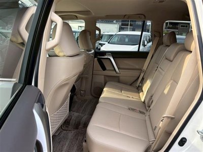 TOYOTA LAND CRUISER - 5