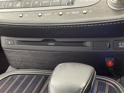 LEXUS LS - 7