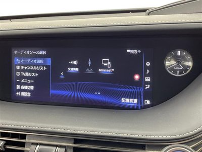 LEXUS LS - 6