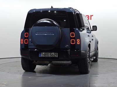 LAND ROVER DEFENDER - 3