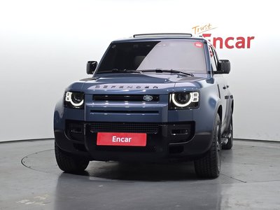 LAND ROVER DEFENDER - 2