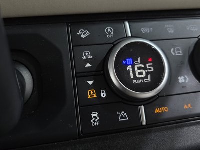 2023 LAND Rover DEFENDER 缩略图 18