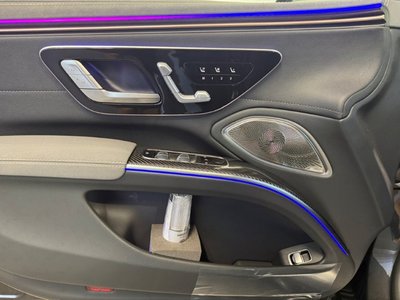 2024 Mercedes-BENZ EQS AMG — миниатюра 18