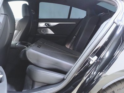 صورة مصغرة 31 لـ 2023 BMW M8 GRAN COUPE