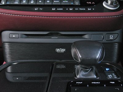 صورة مصغرة 32 لـ 2017 Lexus LS