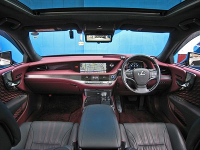 صورة مصغرة 24 لـ 2017 Lexus LS