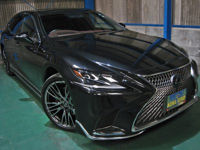 صورة 1 لـ 2017 Lexus LS