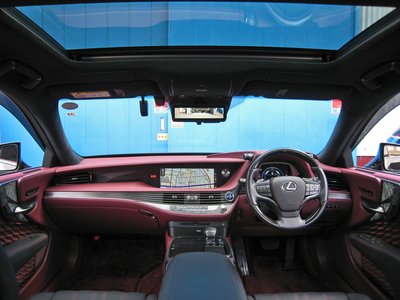 صورة مصغرة 22 لـ 2017 Lexus LS