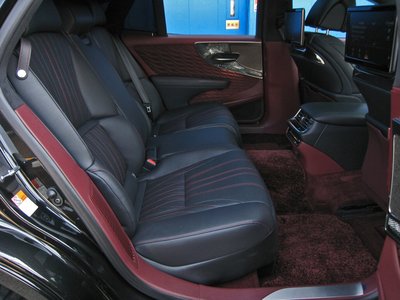 صورة مصغرة 76 لـ 2017 Lexus LS