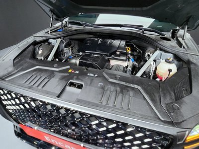 صورة 7 لـ 2021 Genesis GV70