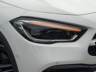 MERCEDES-BENZ GLA - 8