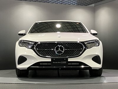 MERCEDES-BENZ E-CLASS - 8