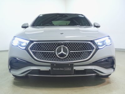 MERCEDES-BENZ E-CLASS - 2