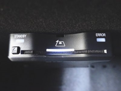 MERCEDES-BENZ E-CLASS - 10