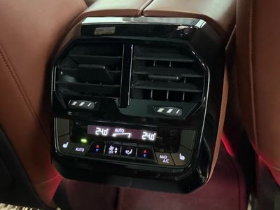 صورة مصغرة 40 لـ 2022 BMW IX