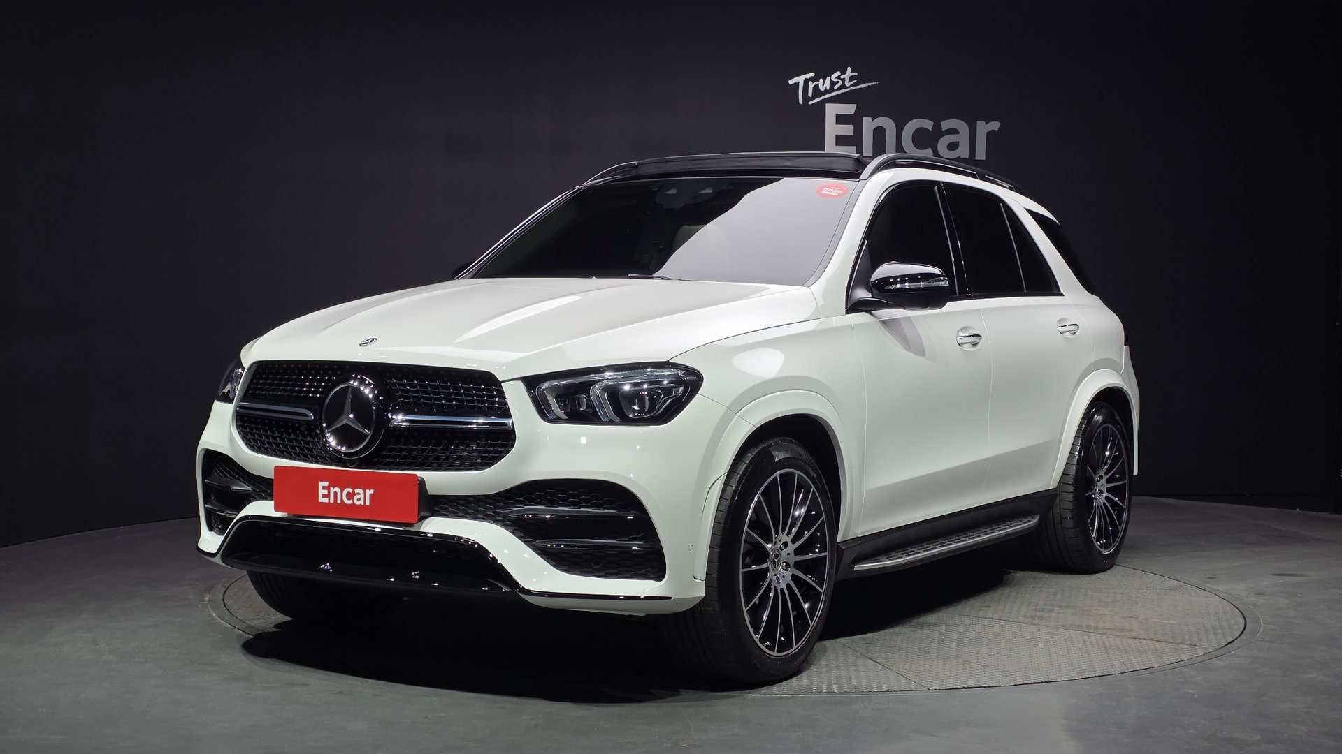 MERCEDES-BENZ GLE - View 1
