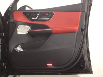 2025 Mercedes-BENZ GLC — миниатюра 52