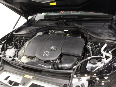 2025 Mercedes-BENZ GLC — миниатюра 77