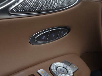 2025 Genesis GV70 缩略图 33
