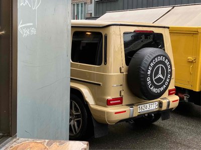 MERCEDES-BENZ G-CLASS
