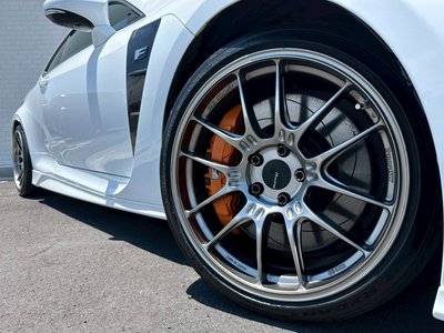 صورة مصغرة 16 لـ 2015 Lexus RC F