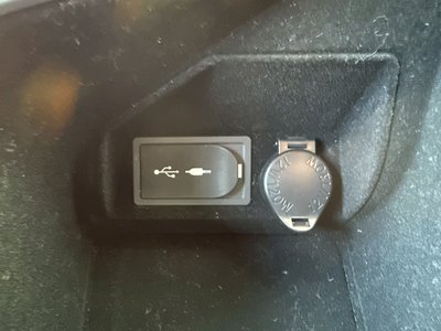 صورة مصغرة 57 لـ 2015 Lexus RC F