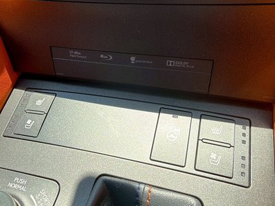 صورة مصغرة 54 لـ 2015 Lexus RC F