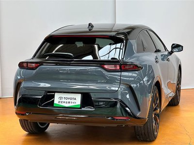 2025 Toyota CROWN SPORT photo 9