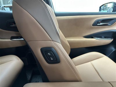 2025 Toyota CROWN SPORT thumbnail 22