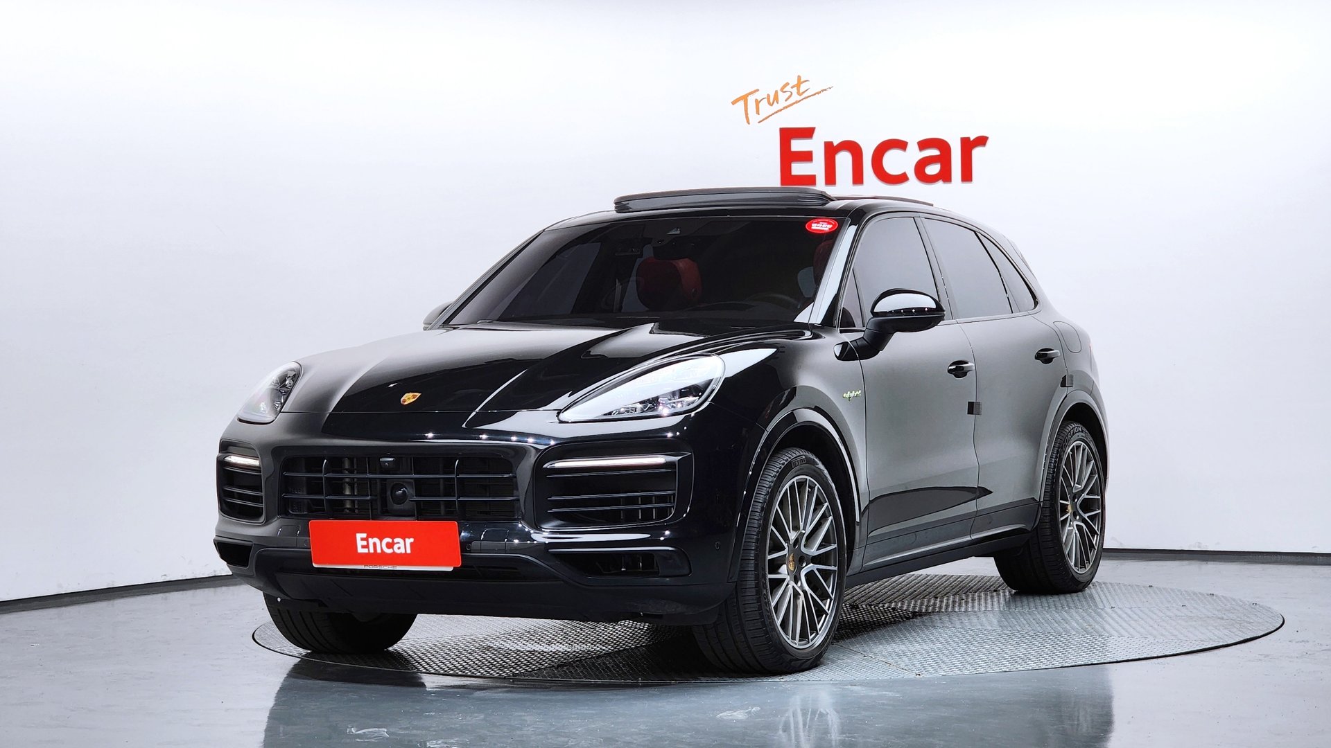 صورة 1 لـ 2023 Porsche CAYENNE