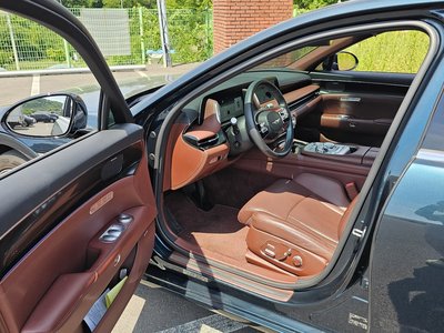 صورة 10 لـ 2022 Genesis G90 (RS4)