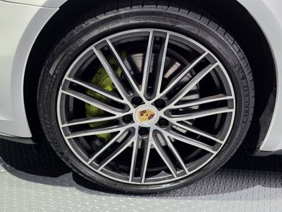 PORSCHE PANAMERA - 6