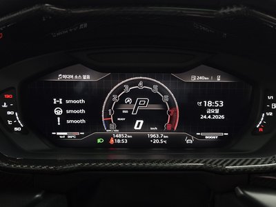 LAMBORGHINI URUS - 8