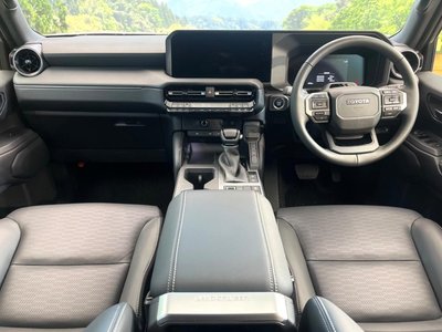 TOYOTA LAND CRUISER 250 - 2