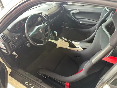 PORSCHE 911 - 9