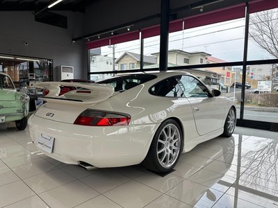 PORSCHE 911 - 4