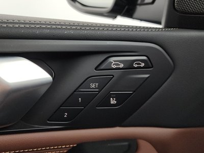 2025 BMW X6 缩略图 35