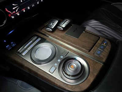 GENESIS G80 (RG3) - 9